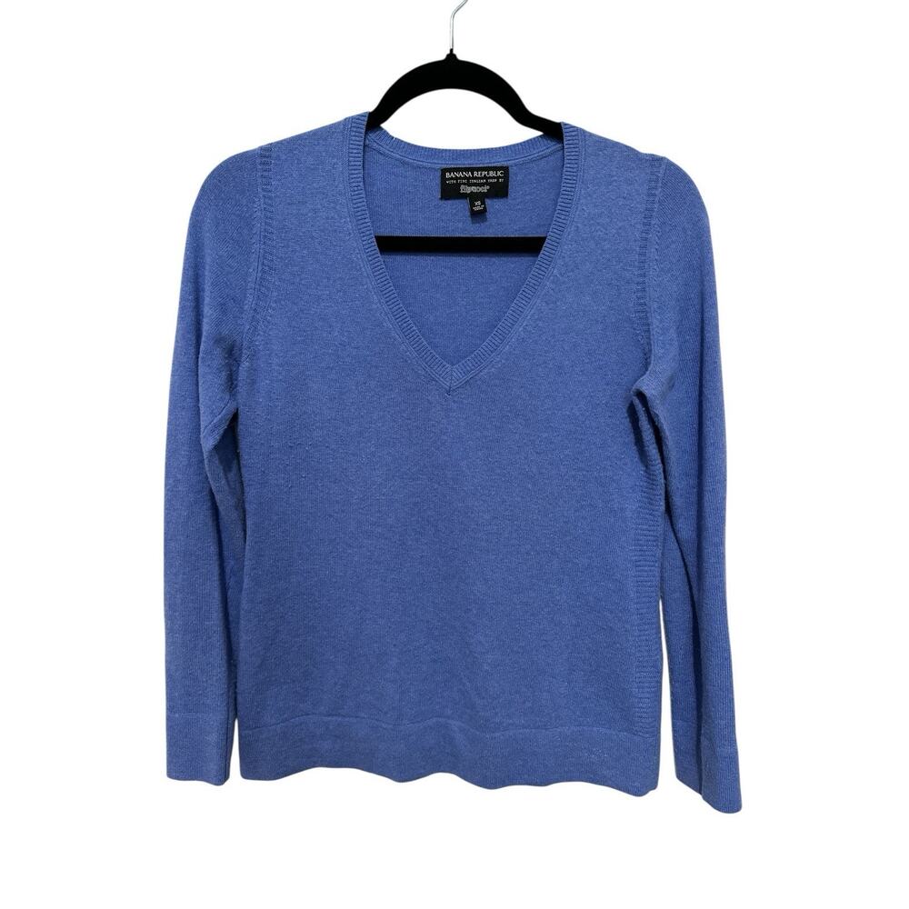 Banana Republic Merino Wool/Cashmere sweater. Sz XS V neck.Color Blue
